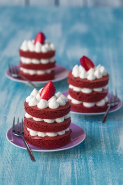 Špecialita svetových rozmerov – torta Red Velvet od Dr.Oetker